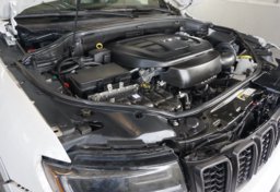 2018 Jeep Grand Cherokee - Image 58