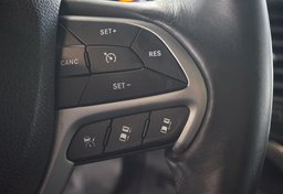 2018 Jeep Grand Cherokee - Image 37