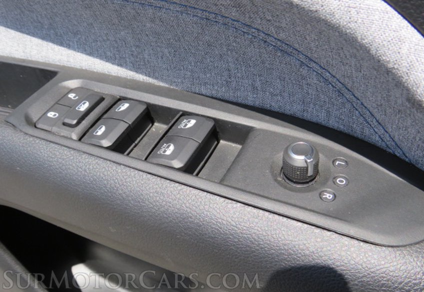 2022 Jeep Compass - Image 38