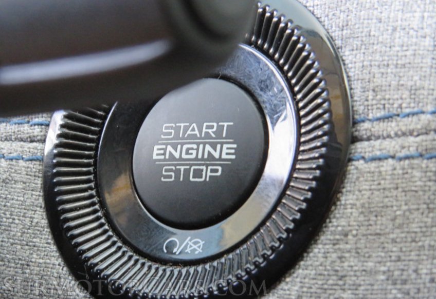 2022 Jeep Compass - Image 36