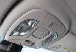 2022 Jeep Compass - Image 46