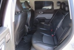 2022 Jeep Compass - Image 29