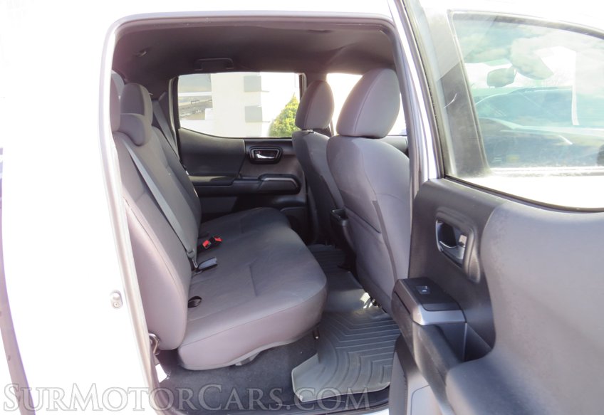 2019 Toyota Tacoma 4WD - Image 32