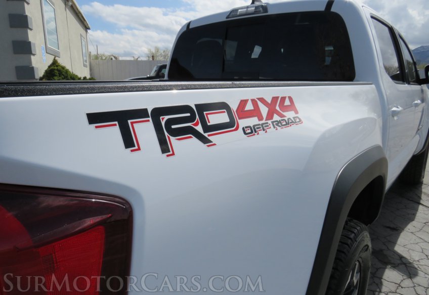 2019 Toyota Tacoma 4WD - Image 14