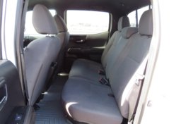 2019 Toyota Tacoma 4WD - Image 31