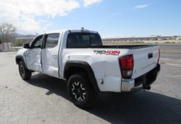 2019 Toyota Tacoma 4WD - Image 6