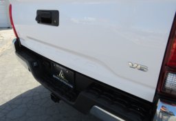 2019 Toyota Tacoma 4WD - Image 24