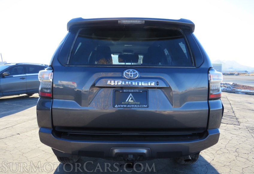 2023 Toyota 4Runner - Image 11
