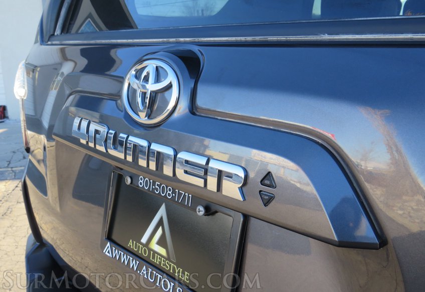 2023 Toyota 4Runner - Image 18