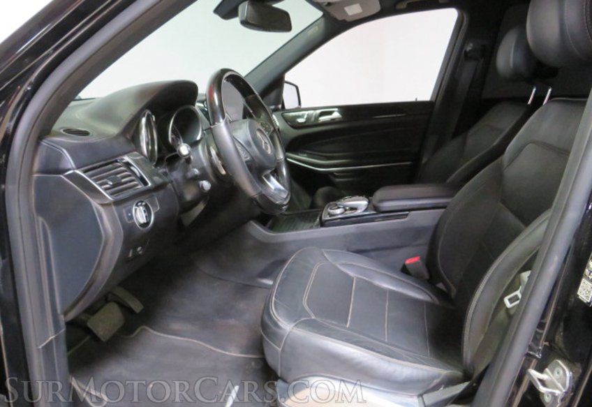 2019 Mercedes-Benz GLS - Image 25