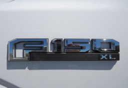 2019 Ford F-150 - Image 18