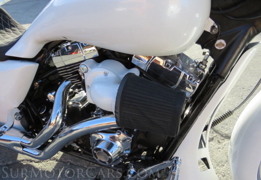 2014 Harley-Davidson FLHP ROAD KING - Image 22