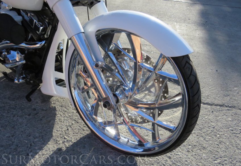 2014 Harley-Davidson FLHP ROAD KING - Image 9