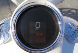 2014 Harley-Davidson FLHP ROAD KING - Image 30