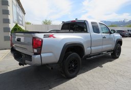2021 Toyota Tacoma 4WD - Image 7