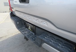 2021 Toyota Tacoma 4WD - Image 26