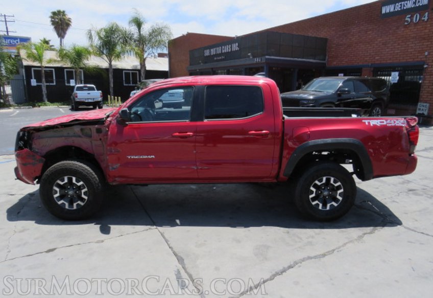 2022 Toyota Tacoma 4WD - Image 11