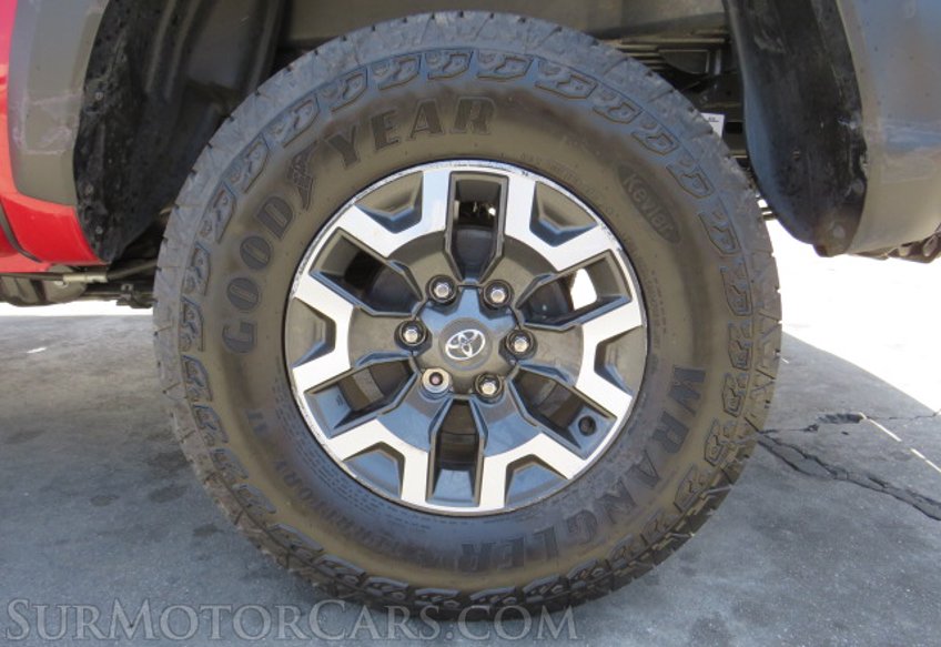 2022 Toyota Tacoma 4WD - Image 15