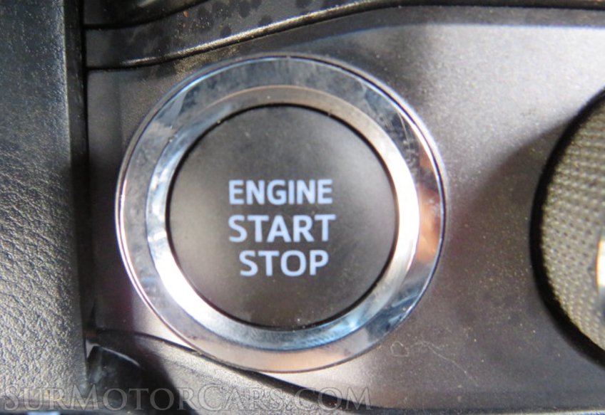 2022 Toyota Tacoma 4WD - Image 32