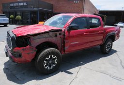 2022 Toyota Tacoma 4WD - Image 2