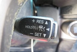 2022 Toyota Tacoma 4WD - Image 31