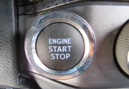 2022 Toyota Tacoma 4WD - Image 32