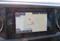 2018 Toyota Tacoma - Image 29