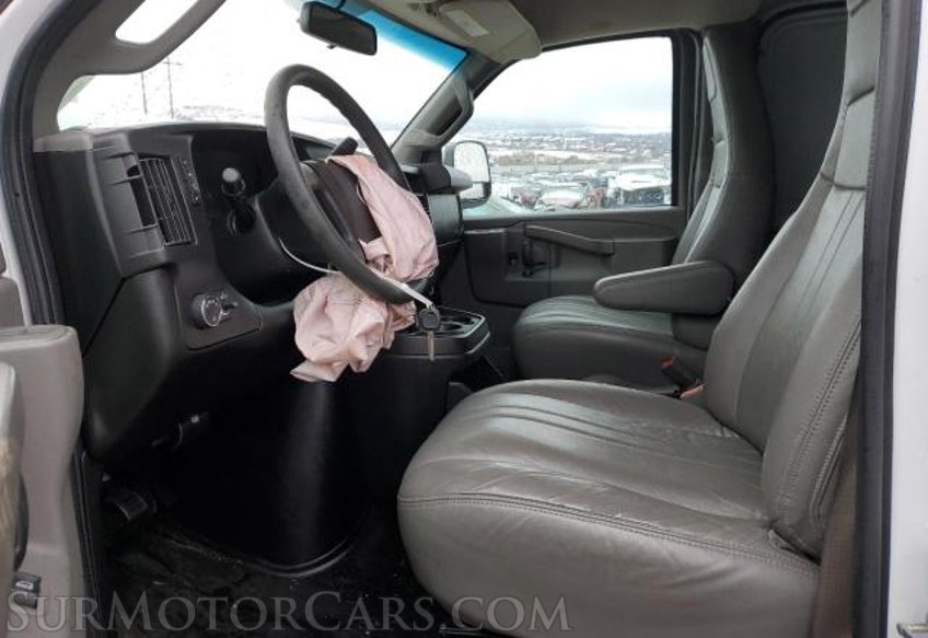 2018 Chevrolet Express Cargo Van - Image 3