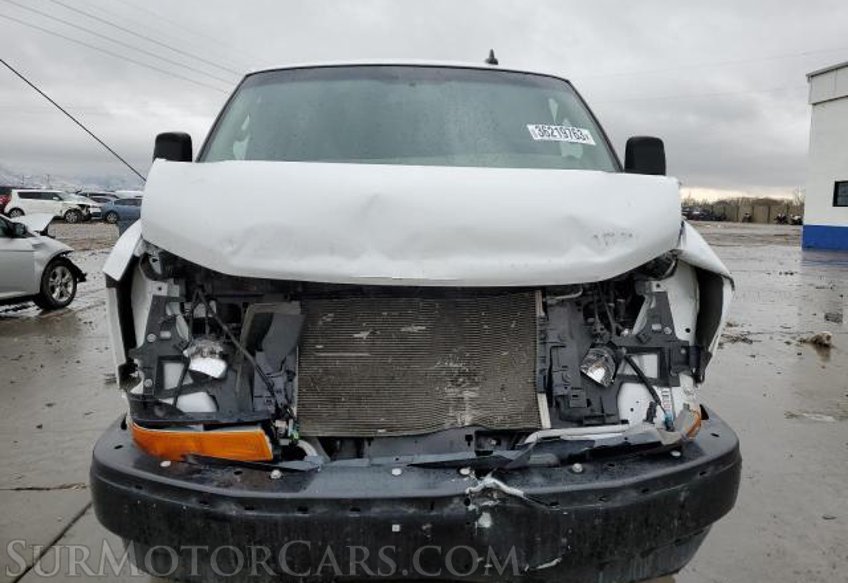 2018 Chevrolet Express Cargo Van - Image 9