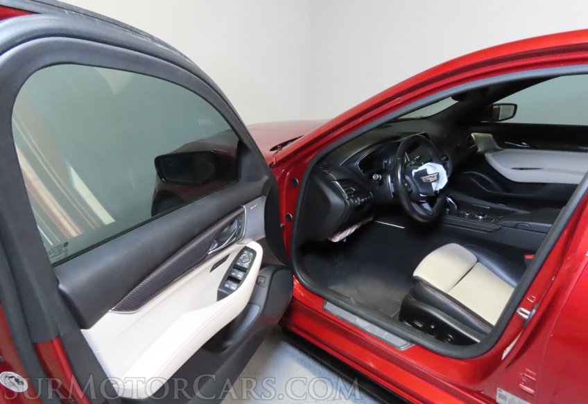 2020 Cadillac CT5 - Image 25