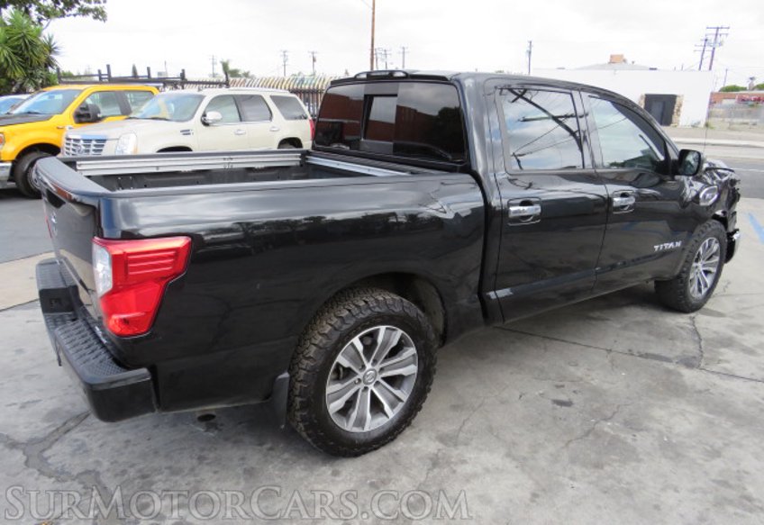 2017 Nissan Titan - Image 6