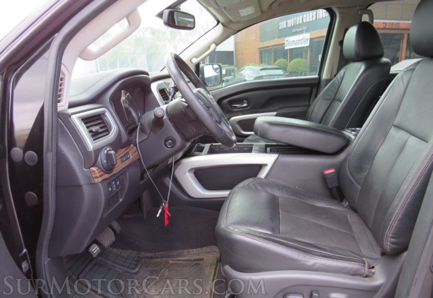 2017 Nissan Titan - Image 30