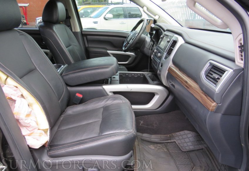 2017 Nissan Titan - Image 29