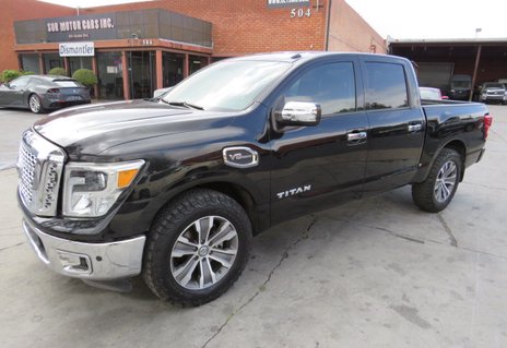 2017 Nissan Titan