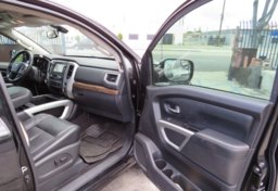 2017 Nissan Titan - Image 25
