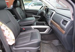 2017 Nissan Titan - Image 29