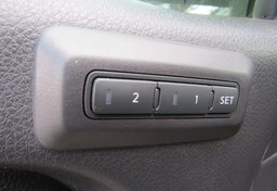 2017 Nissan Titan - Image 46
