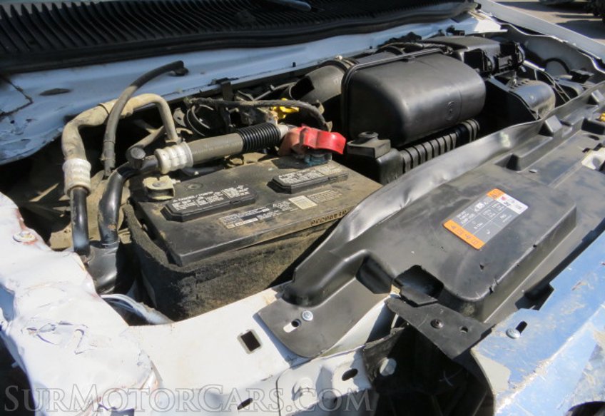 2021 Ford E-Series Cutaway - Image 30