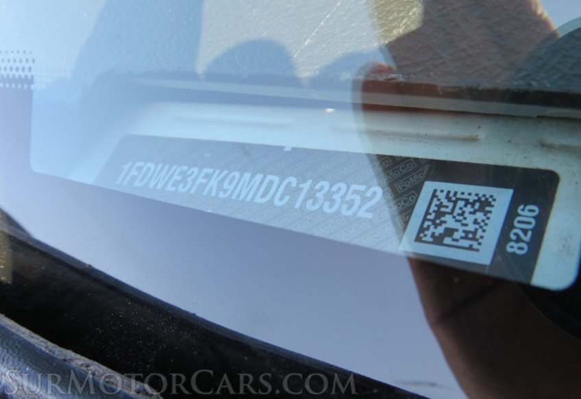 2021 Ford E-Series Cutaway - Image 34