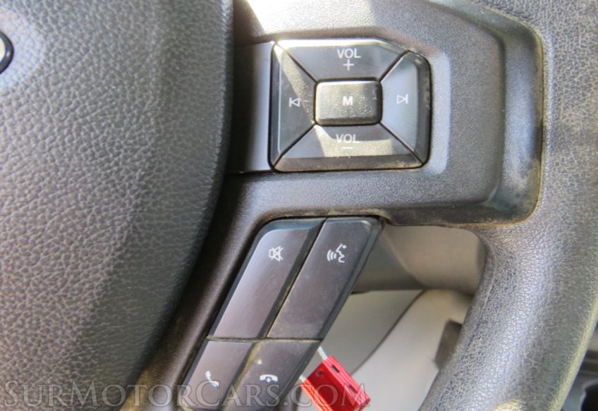 2021 Ford E-Series Cutaway - Image 27