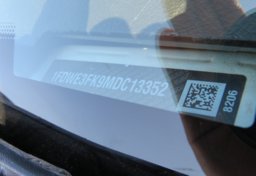 2021 Ford E-Series Cutaway - Image 34