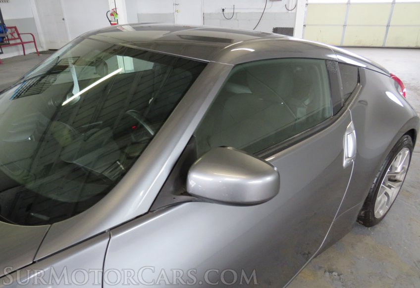 2014 Nissan 370Z - Image 14