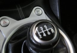 2014 Nissan 370Z - Image 39