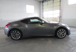 2014 Nissan 370Z - Image 10