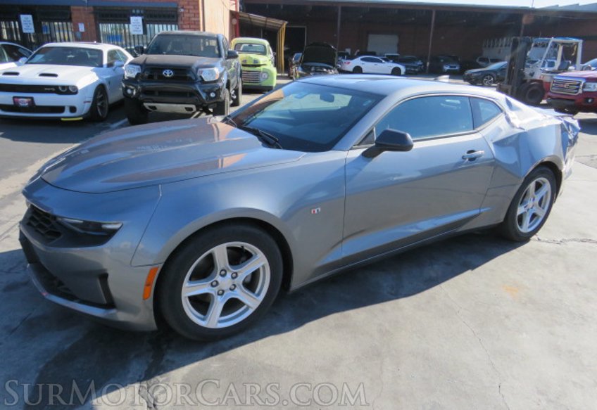 2020 Chevrolet Camaro - Image 2