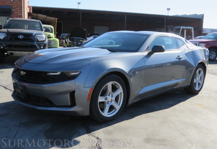 2020 Chevrolet Camaro - Image 4