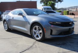 2020 Chevrolet Camaro - Image 3