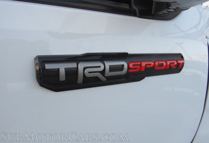 2021 Toyota Tacoma 4WD - Image 17