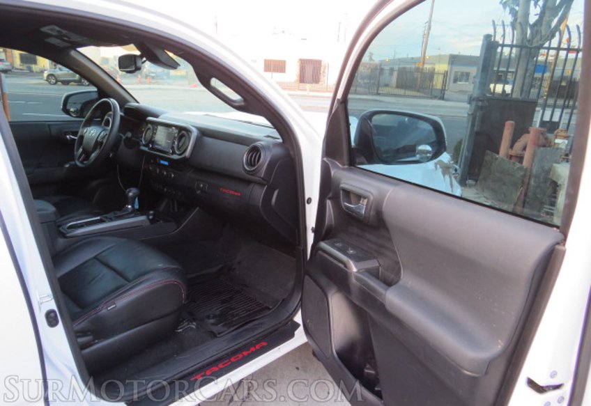 2021 Toyota Tacoma 4WD - Image 23