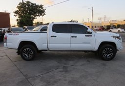 2021 Toyota Tacoma 4WD - Image 6